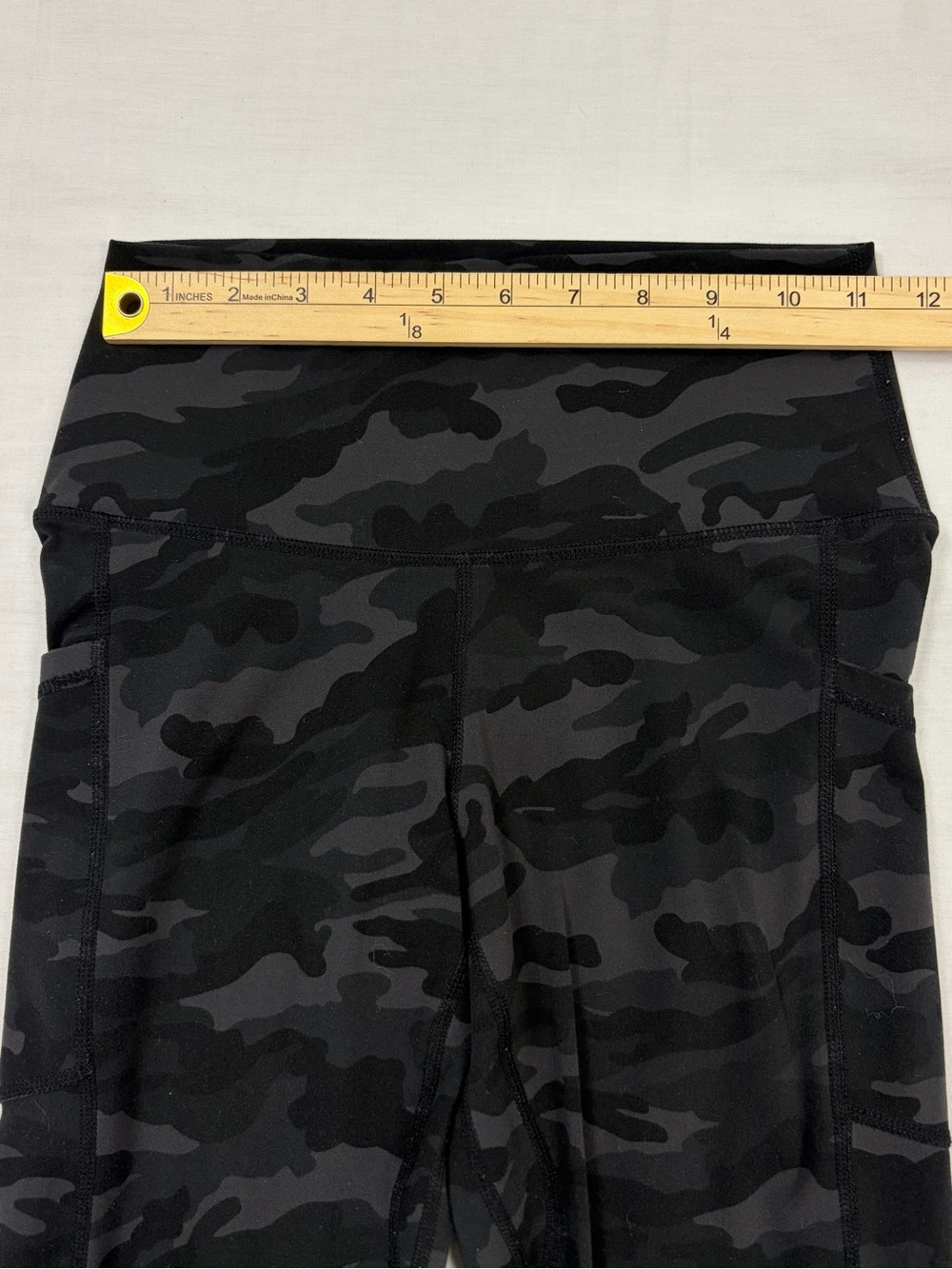 Colorfulkoala Black Dark Gray Camo High Waisted Leggings Side Pockets S - Picture 7 of 10